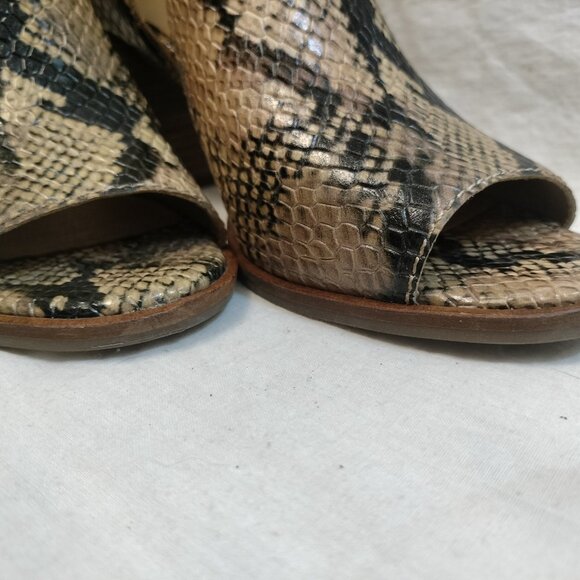 Lucky Brand Junai Heeled Shooties/Low Cut Peep-Toe Booties - Picture 4 of 8